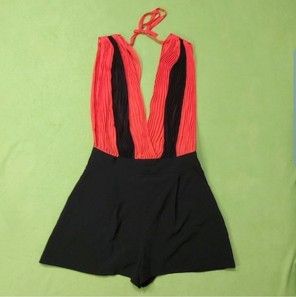Vera Moda Black & Orange Romper - Picture 1 of 5